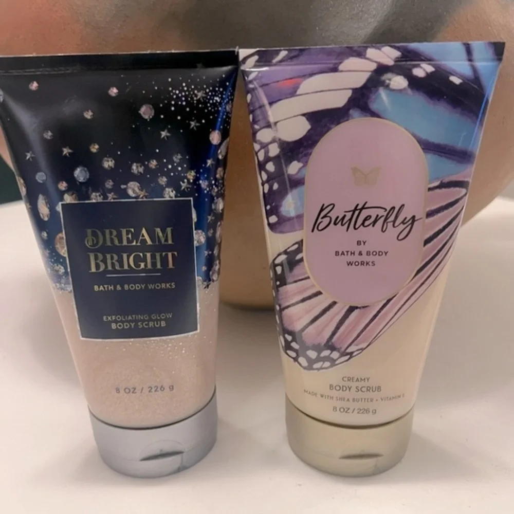 Bath and body works‎ (2) body scrubs